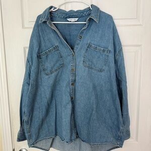 Old Navy The Boyfriend Denim Shirt